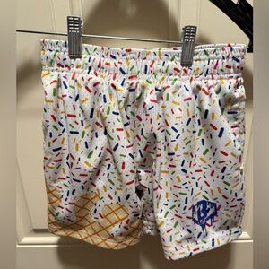 Baseball Lifestyle 101 White Ice Cream Cone Shorts
Youth Small